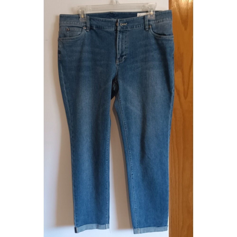 Two‎ by Vince Camuto Medium Wash Straight Leg Cuffed Denim Jeans Womens Size 32